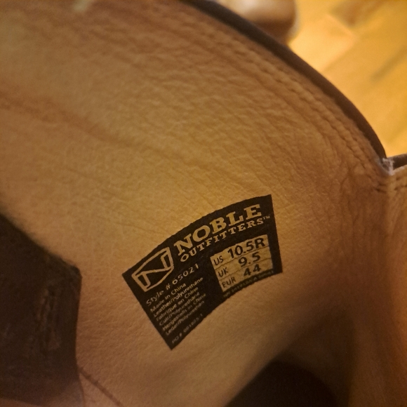 Noble Outfitters Men's Brown Leather Cowboy Boots Size 10.5 style# 05021 - Picture 3 of 4